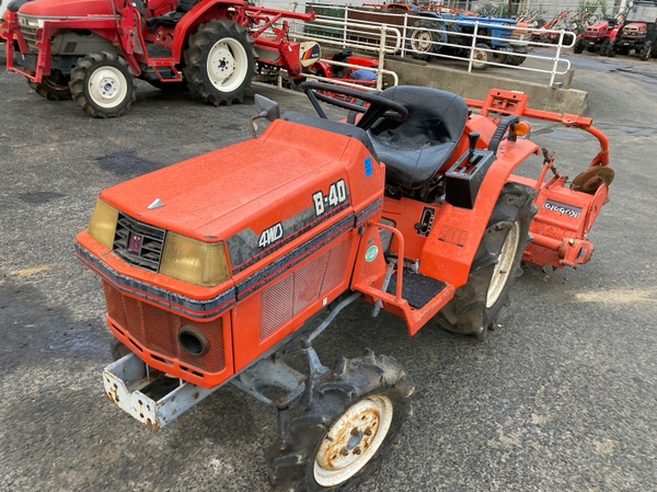 TRACTOR KUBOTA BULLTRA B40