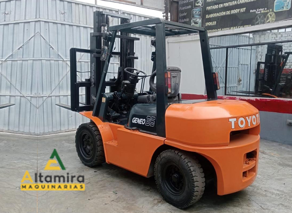 MONTACARGA TOYOTA 35